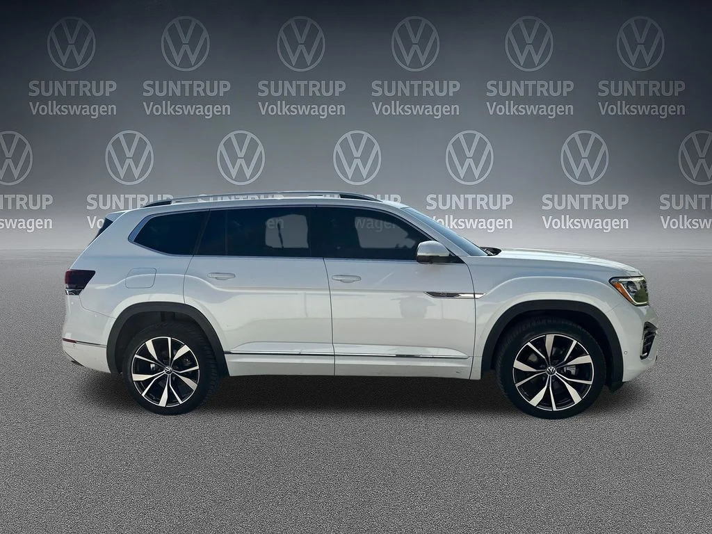 Used 2024 White Volkswagen 2.0T SEL Premium R-Line image 37