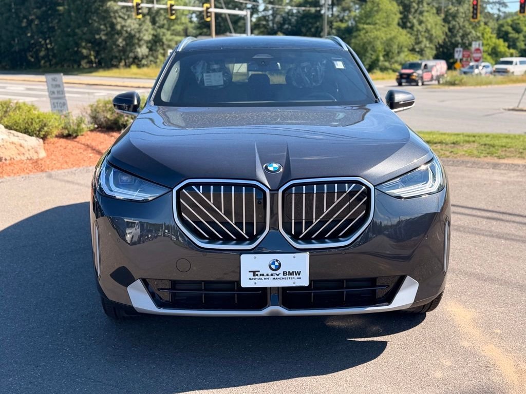 New 2026 Dark Graphite Metallic BMW 30 xDrive image 2