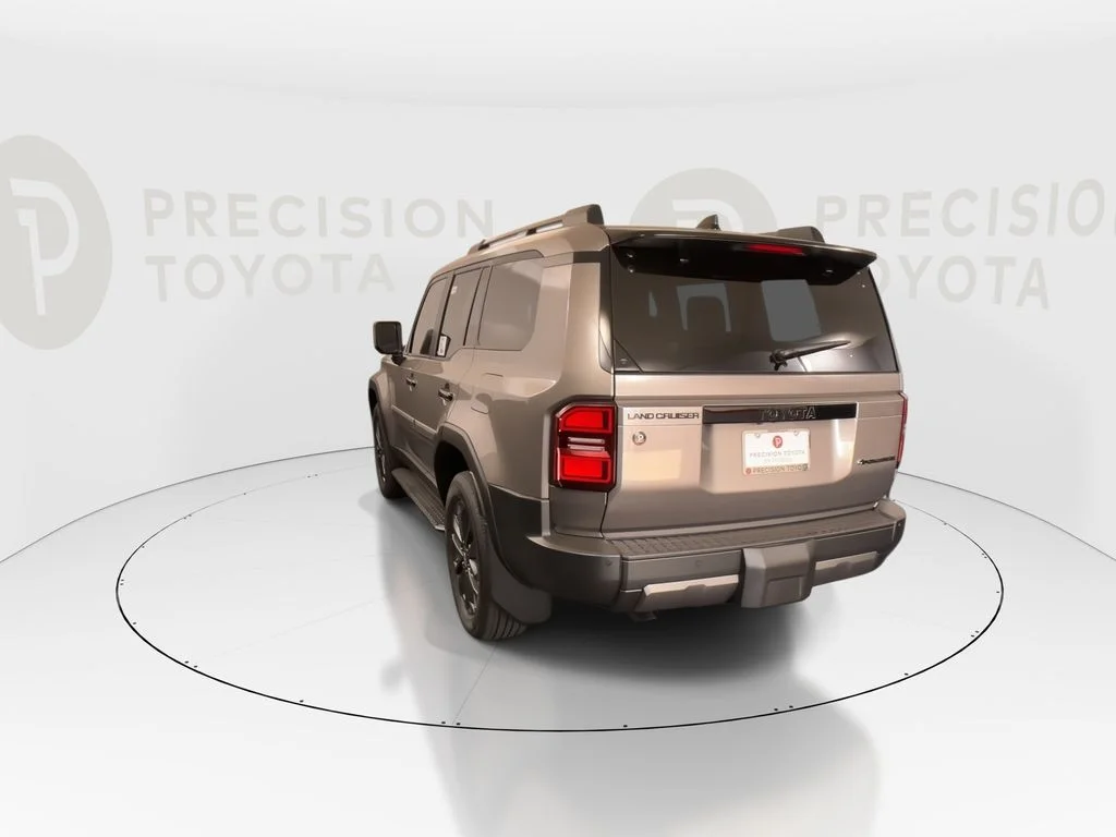 New 2027 Meteor Shower Toyota Land Cruiser image 15