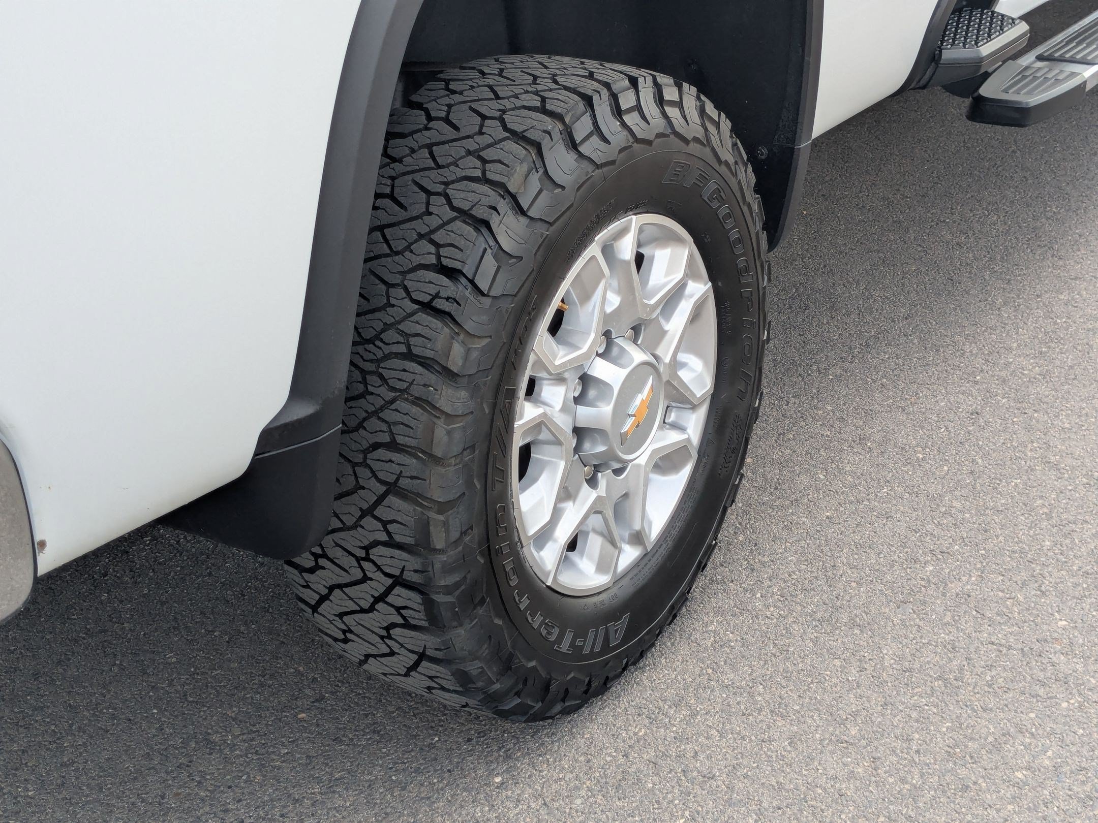 2022 Chevrolet Silverado 3500HD LT - Photo 12