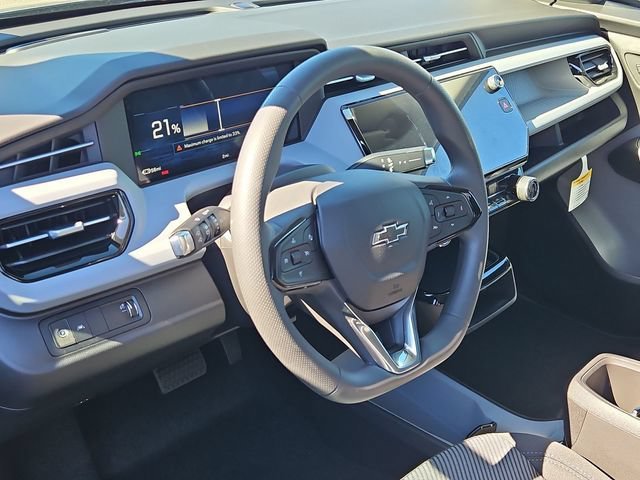 2027 Chevrolet Bolt LT - Photo 11