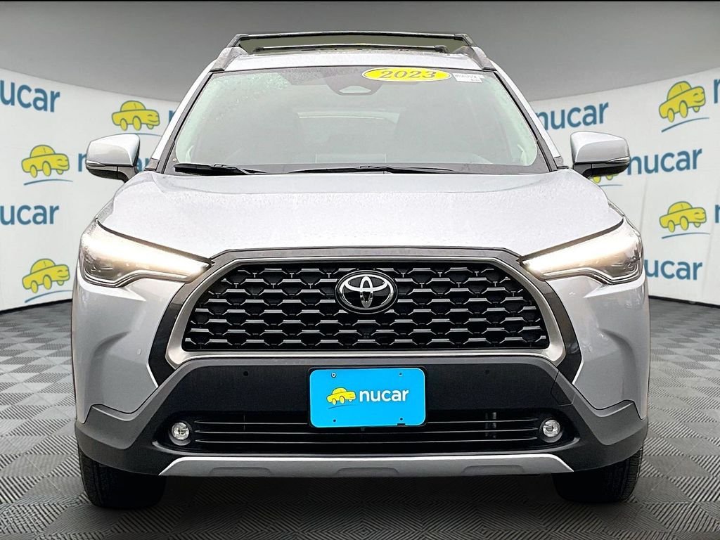 Used 2023 Silver Toyota XLE image 2