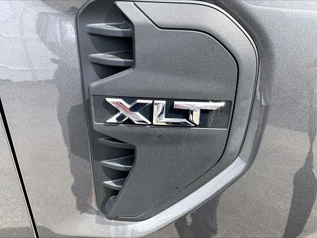 Used 2024 Gray Ford XLT image 27