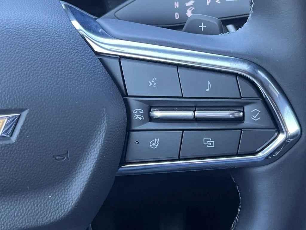 2026 Chevrolet Equinox LT - Photo 18