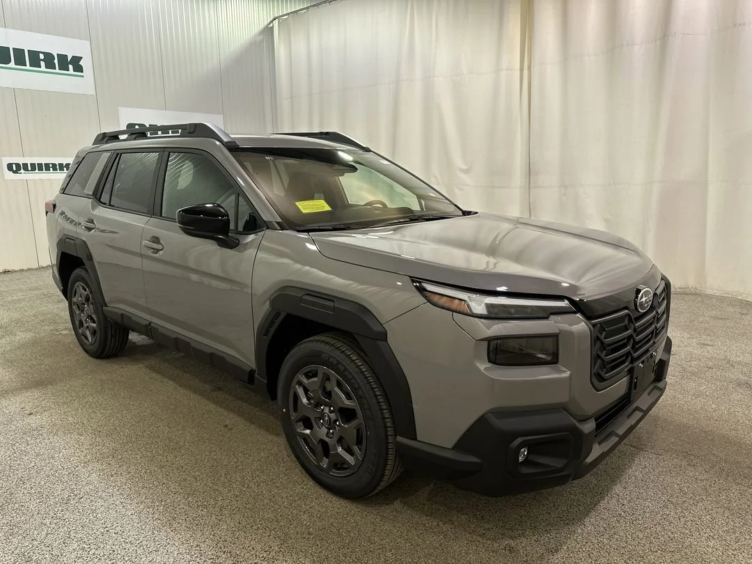 2026 Subaru Outback Premium's photo