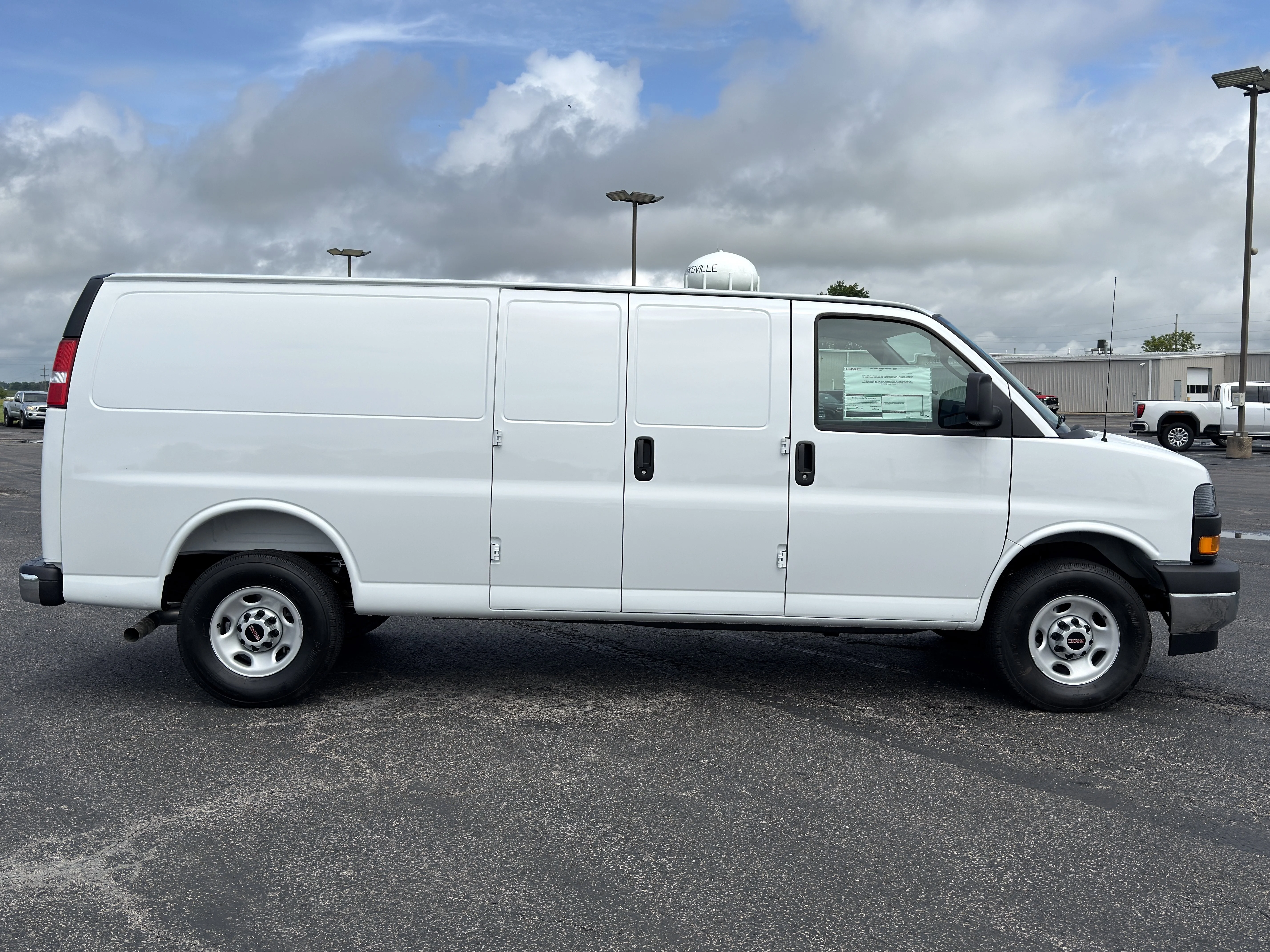 2026 GMC Savana Cargo Work Van - Photo 4