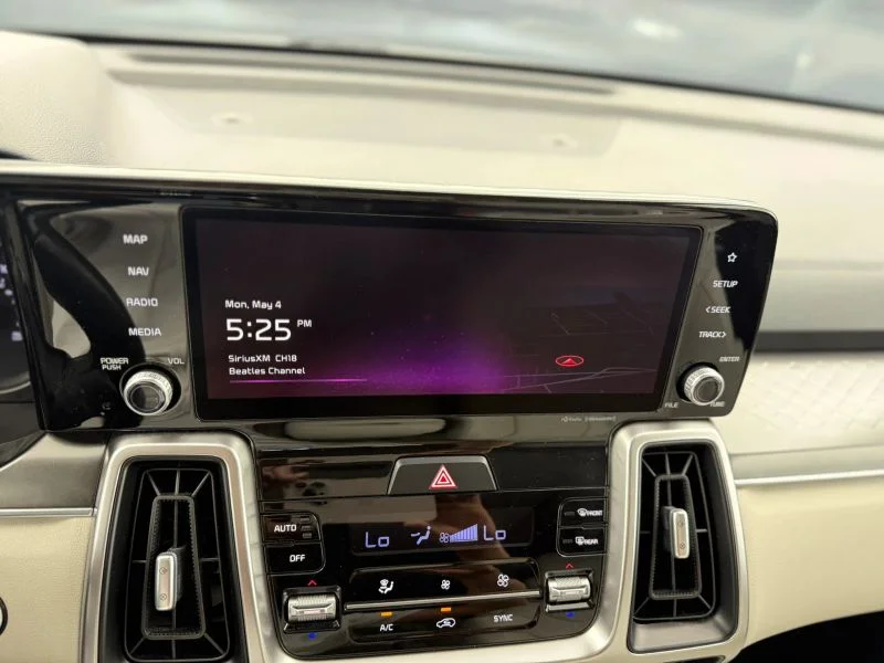 Used 2022  Kia S Sport Utility 4D image 36