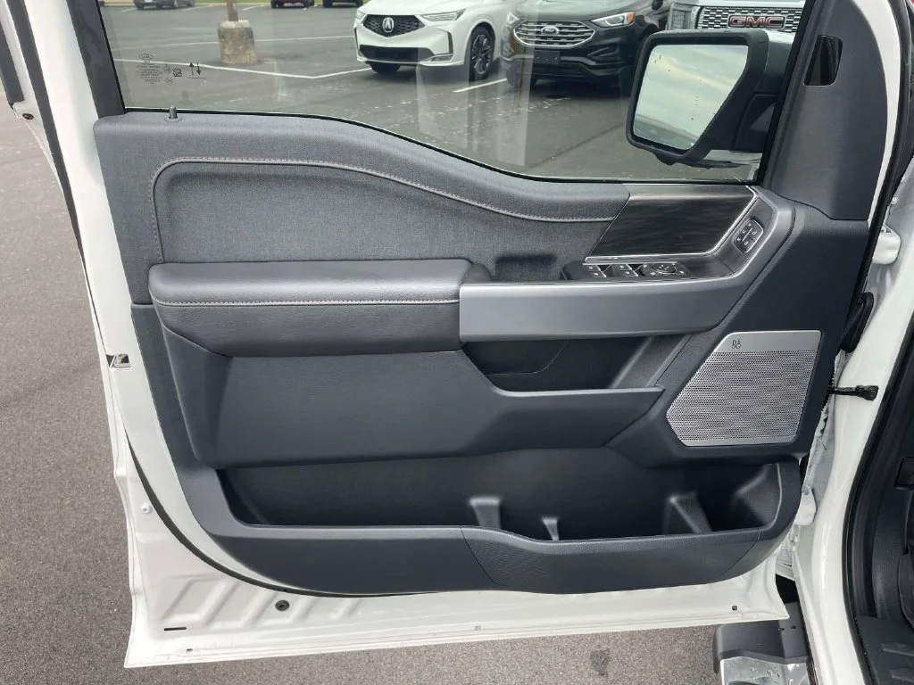 Certified Used 2025 White Ford Lariat image 15