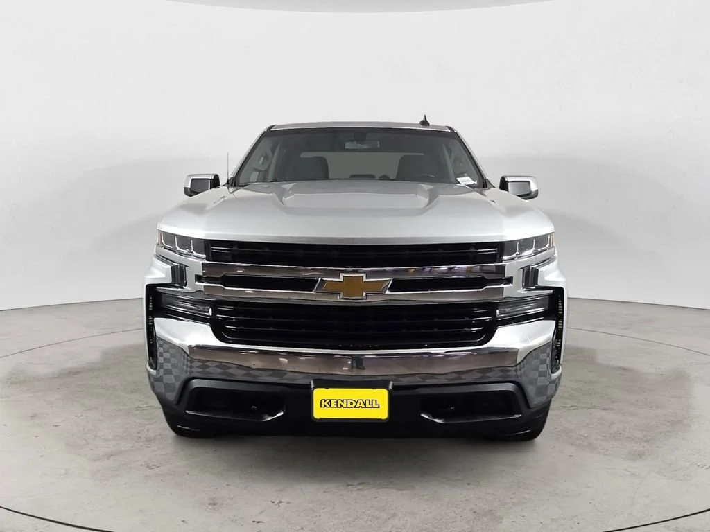 Used 2021 Silver Ice Metallic Chevrolet LT image 8
