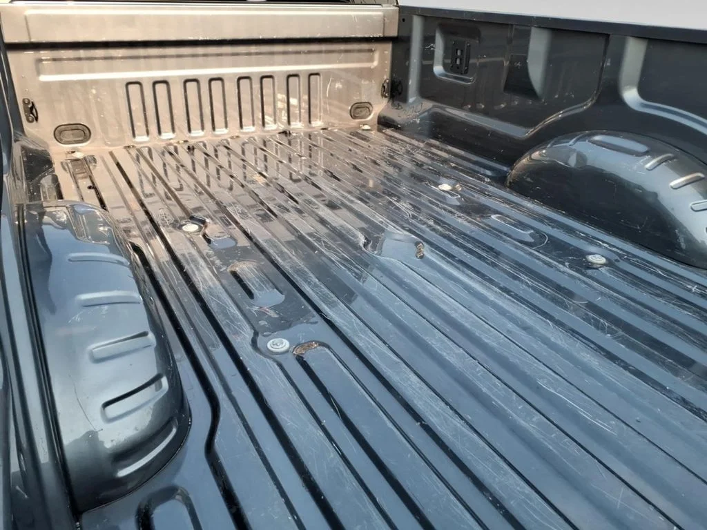 Used 2025 Gray Ford XLT image 11