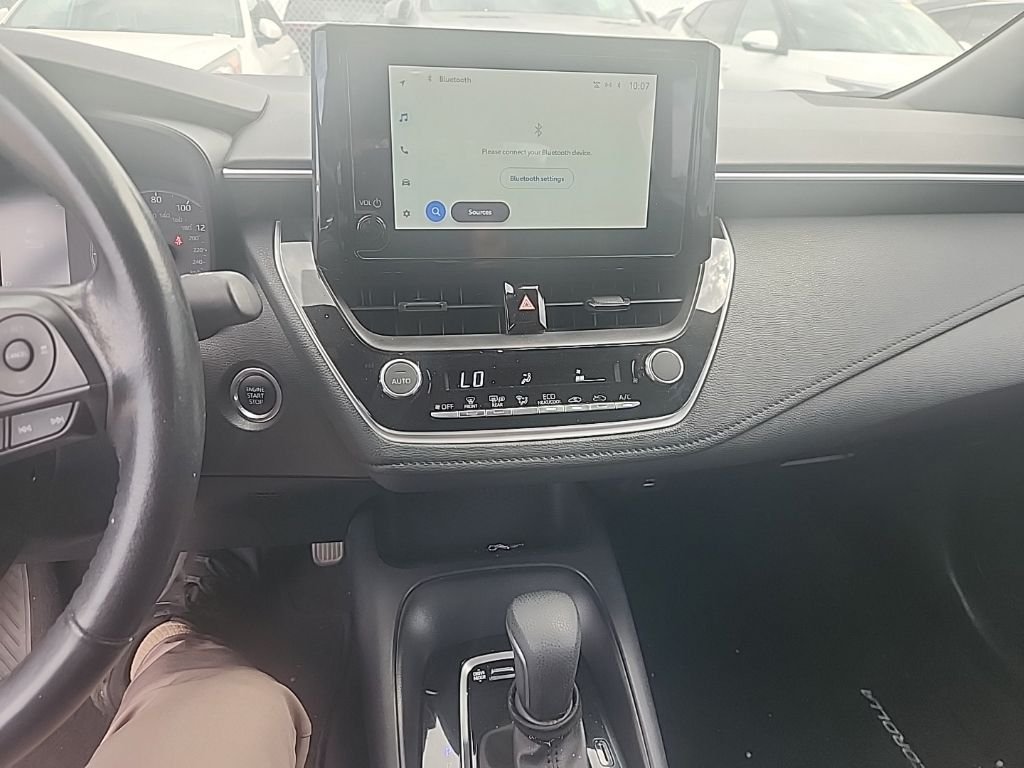 Used 2023  Toyota SE image 24