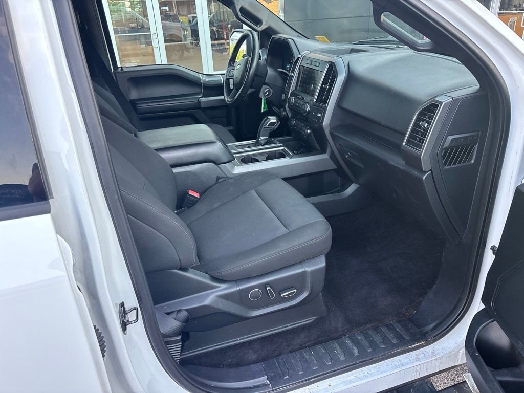 Used 2018 White Ford XLT image 37