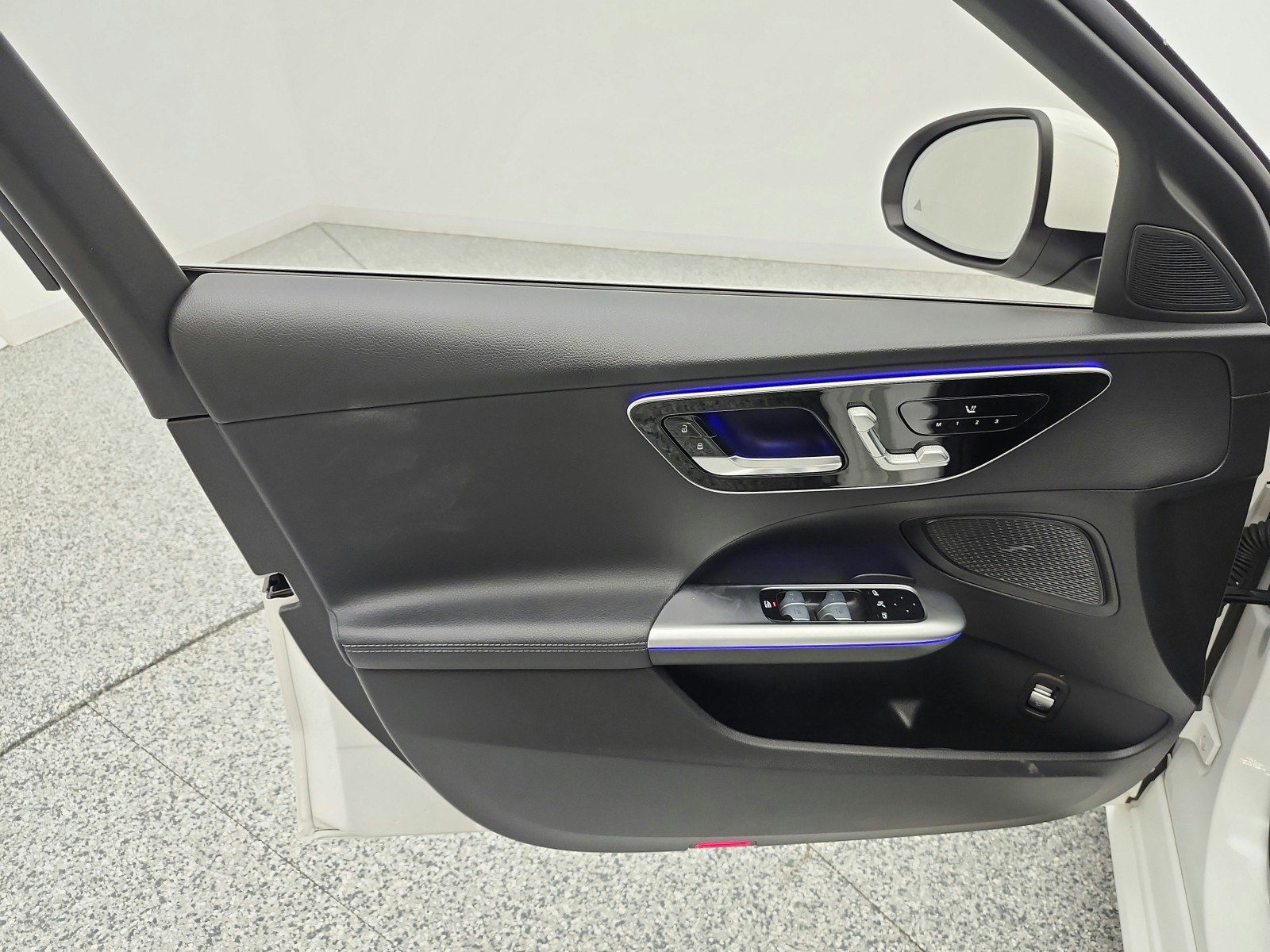 Used 2023 Polar White Mercedes-Benz C 300 Sedan image 13