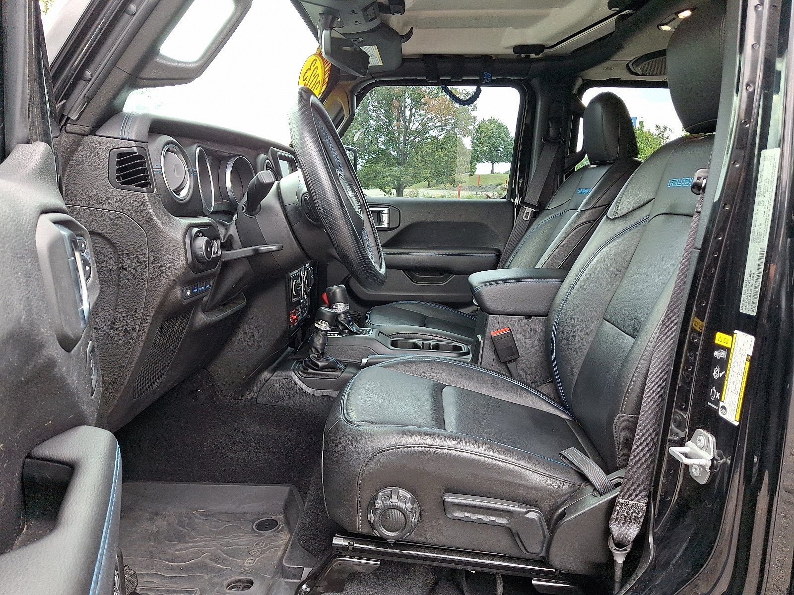 Certified Used 2023 Black Clearcoat - PX8 Jeep Rubicon 4x4 image 13