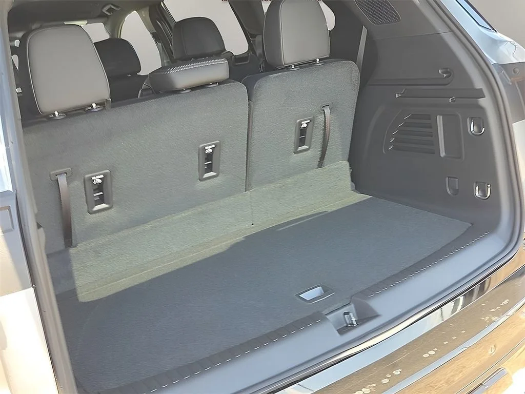2026 Buick Enclave Sport Touring - Photo 8