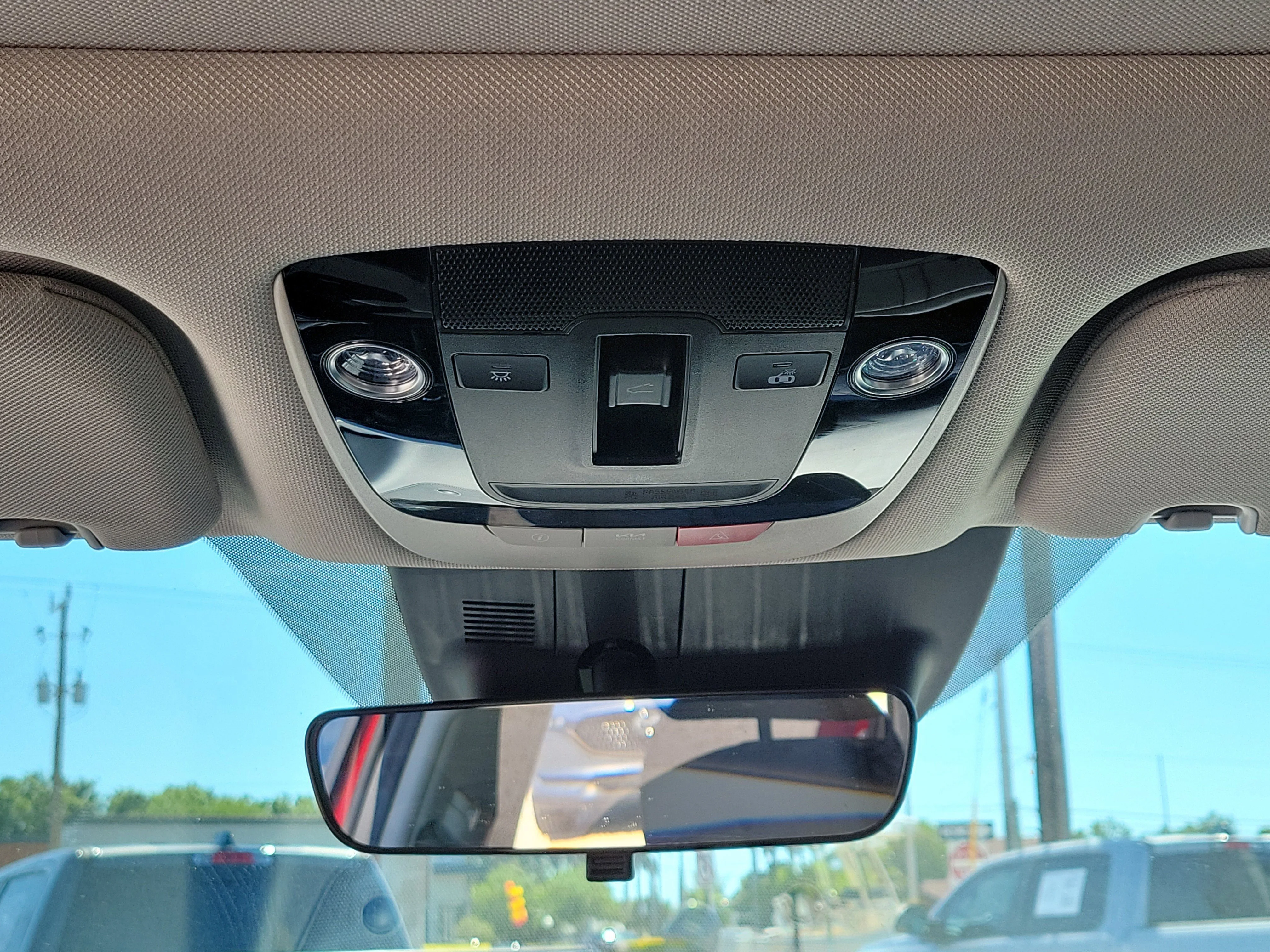 Used 2023 Passion Red Kia S image 19