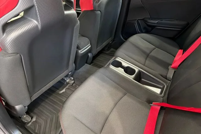 Used 2018 Polished Metal Metallic Honda Touring image 16