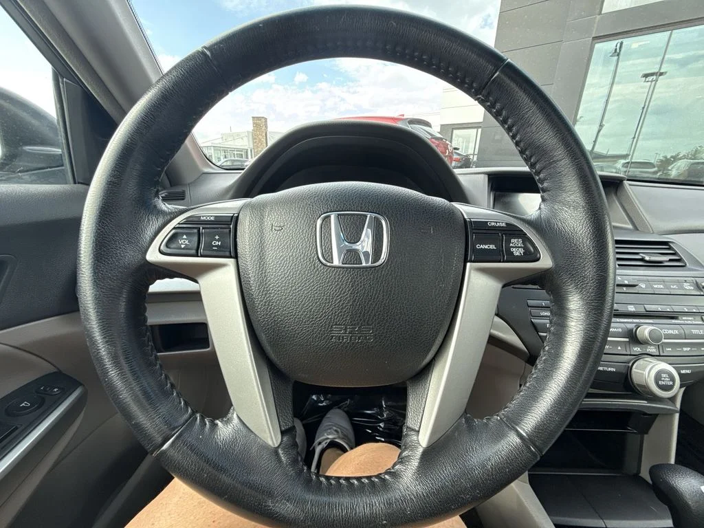 Used 2009 Gray Honda EX-L image 14