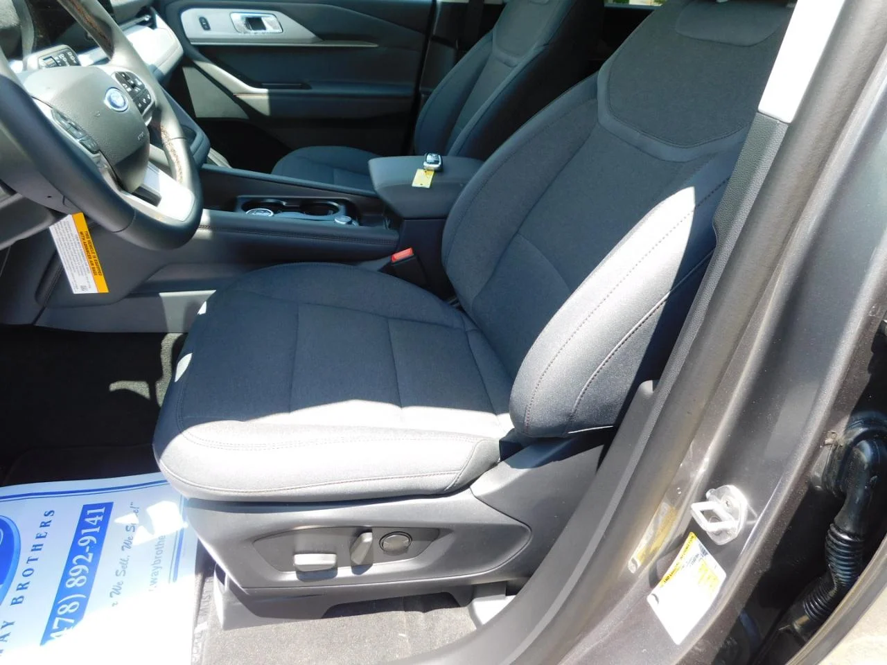 New 2026 Carbonized Gray Metallic Ford Active image 31