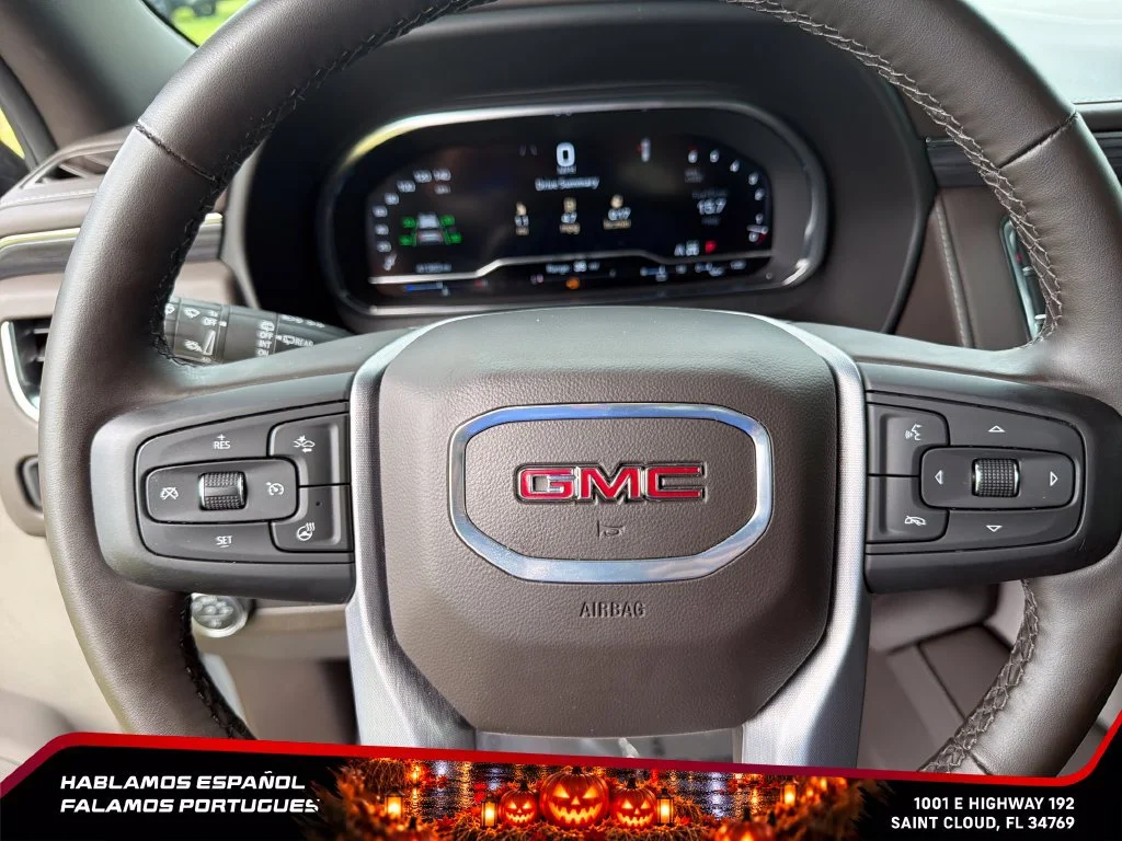 Used 2024 Sterling Metallic GMC SLT image 20