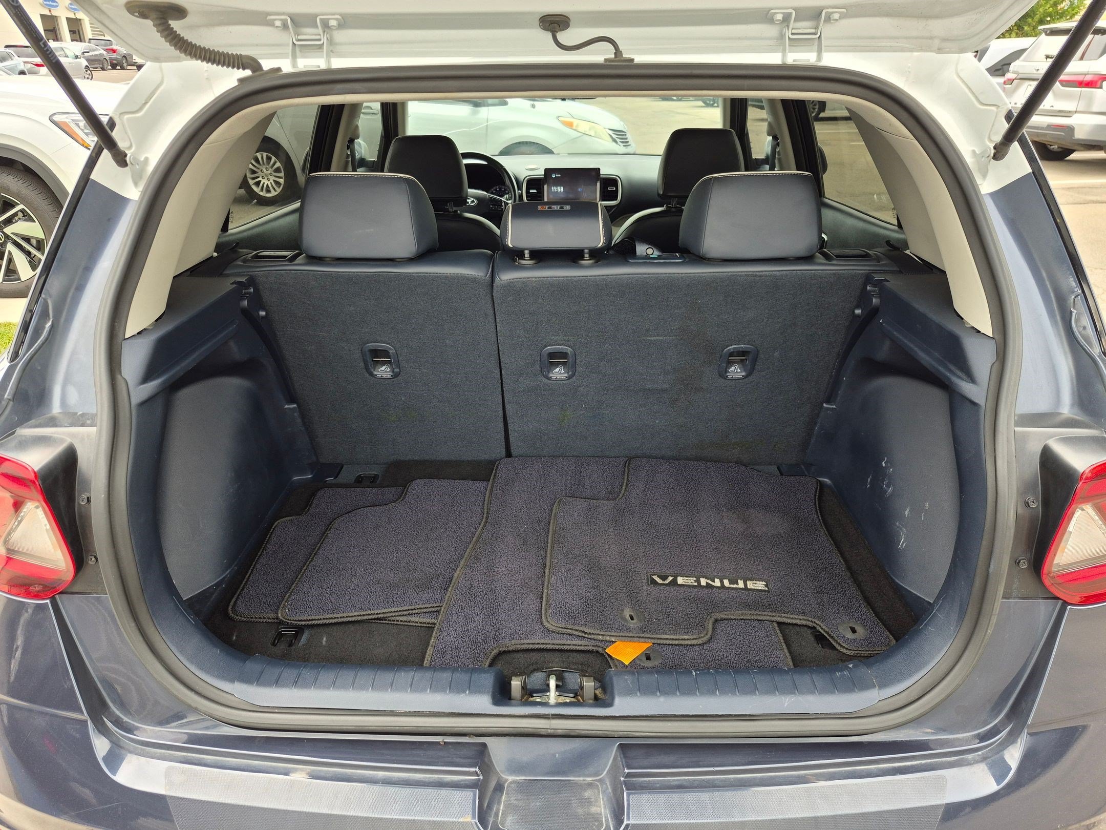 Used 2021 Denim Hyundai Denim image 28