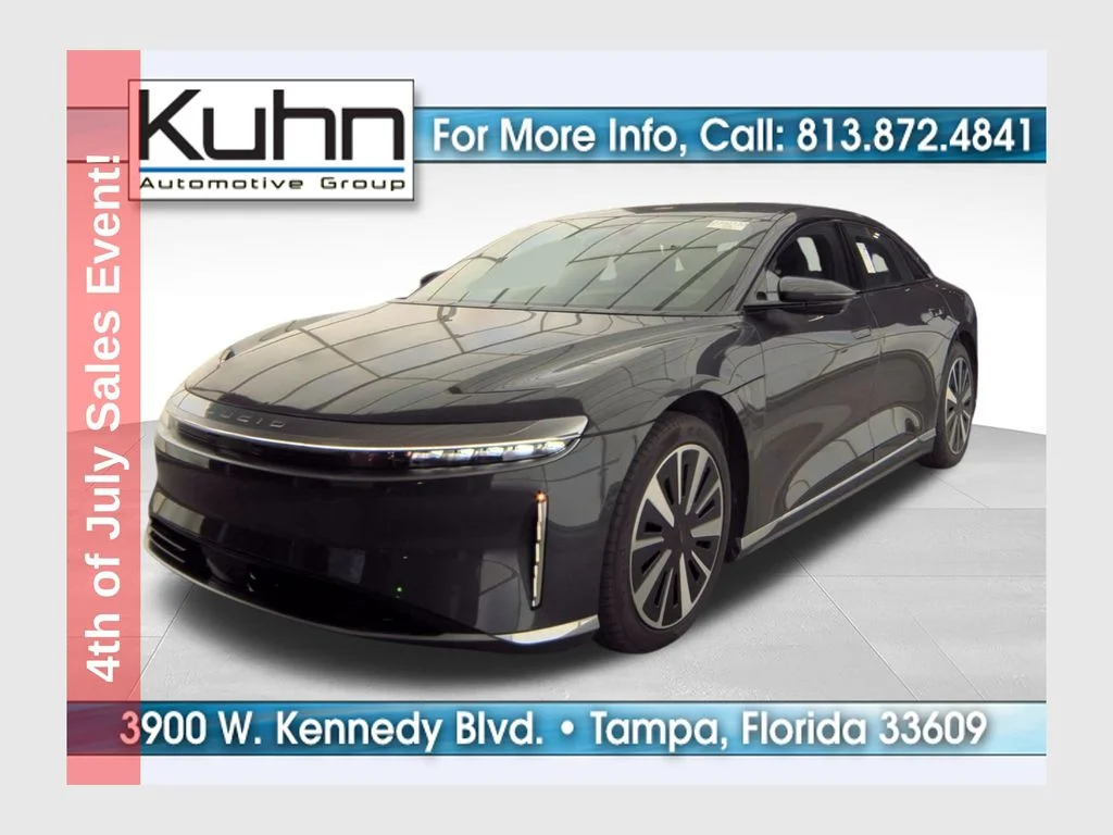 2024 Lucid Air Touring's photo