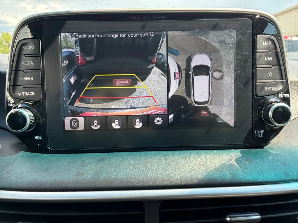 Used 2019 Blue Hyundai Ultimate image 22