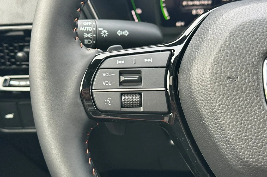 New 2027 Platinum White Pearl Honda Sport Touring image 28