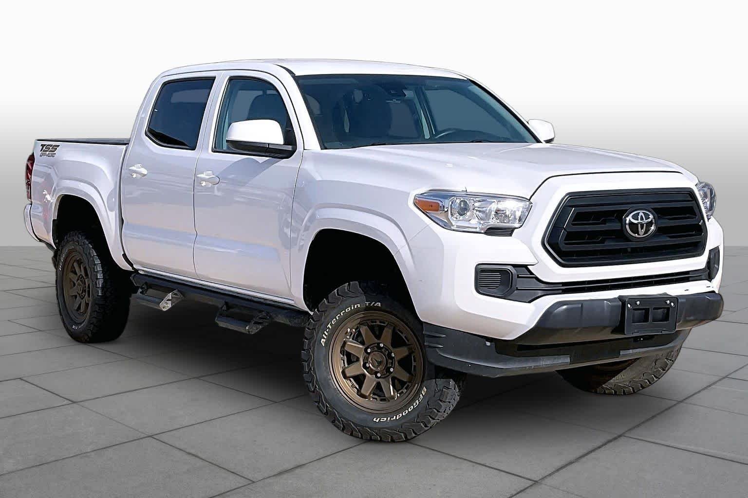 Used 2023 Ice Cap Toyota SR image 3