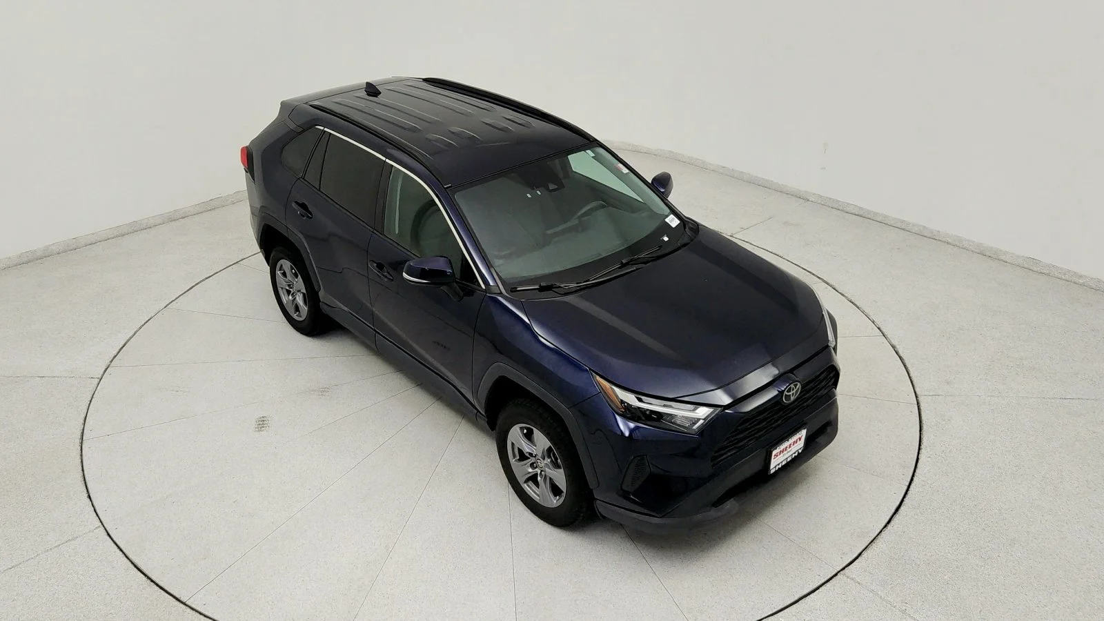Used 2022  Toyota XLE image 15
