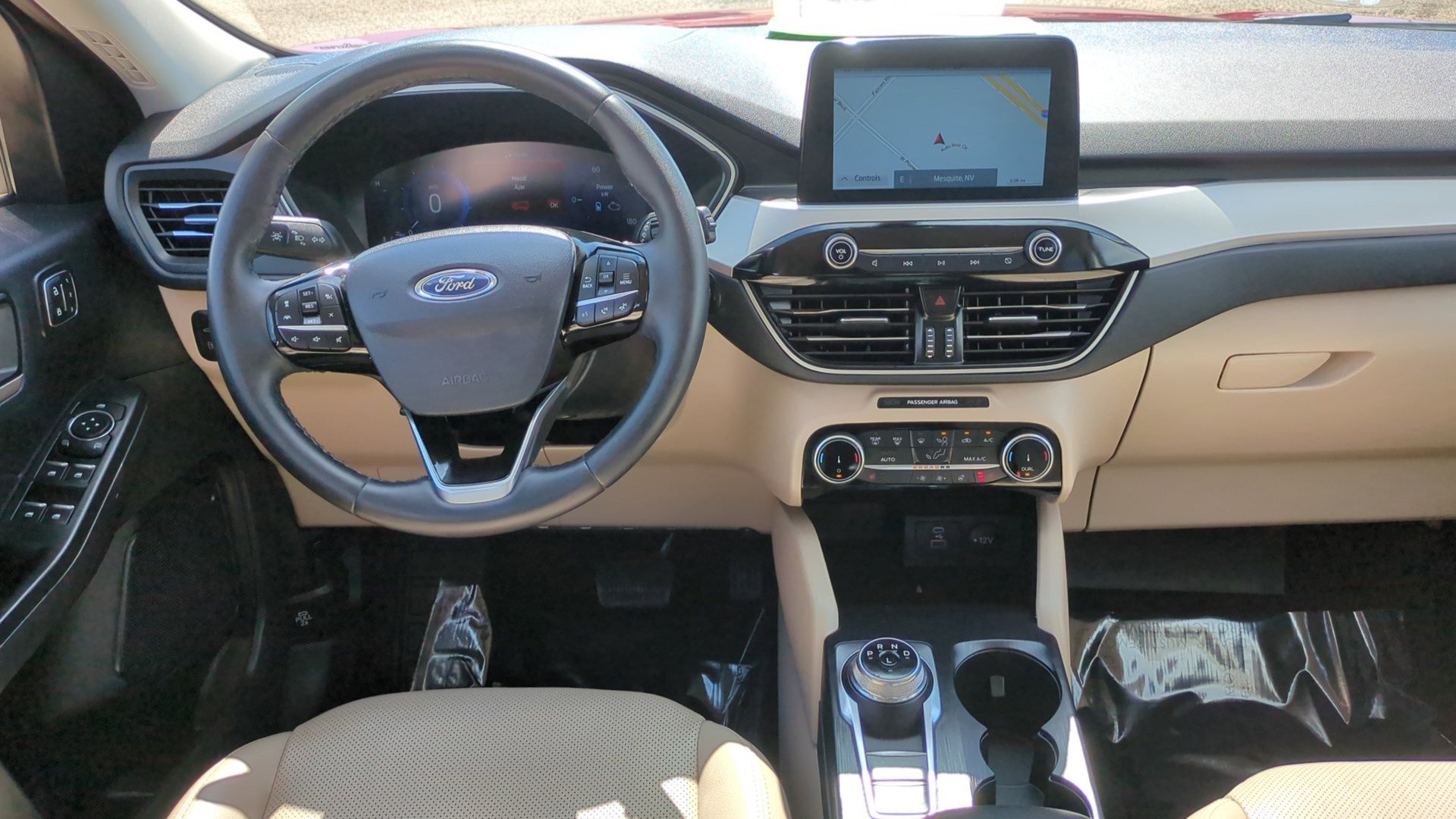 Used 2022 Red Metallic Ford SEL Plug-In Hybrid image 29