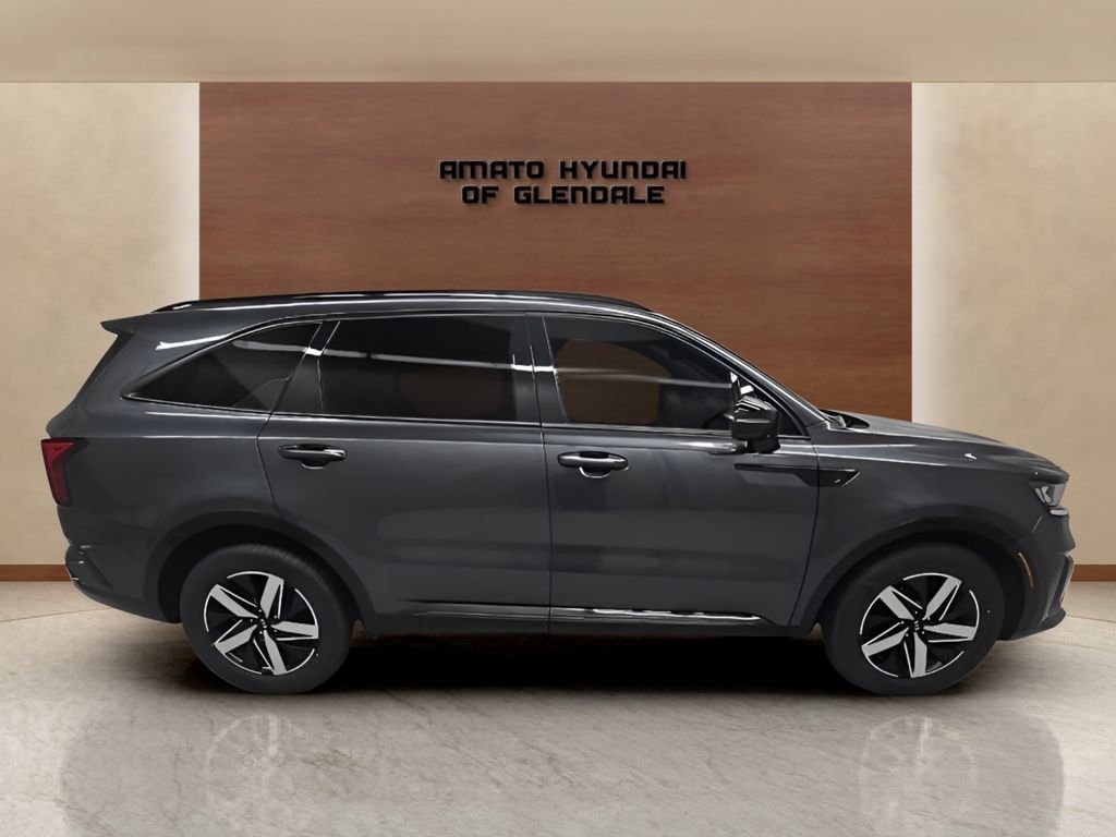 Used 2021 Gray Kia S image 6