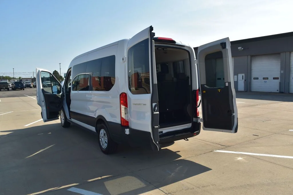 Used 2023 White Ford XL image 44