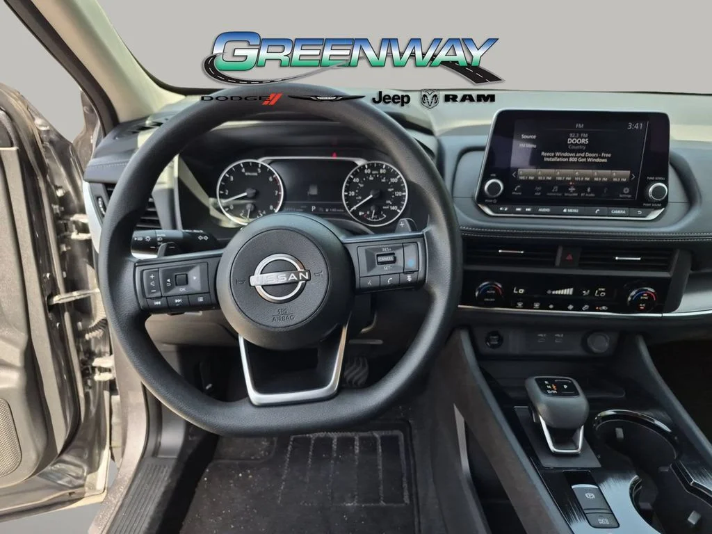 Used 2024 Gray Nissan SV image 10