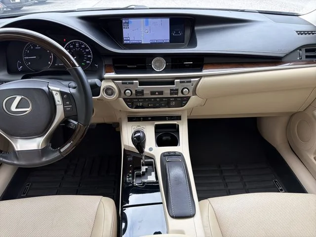 Used 2013 Gray Lexus 350 image 13