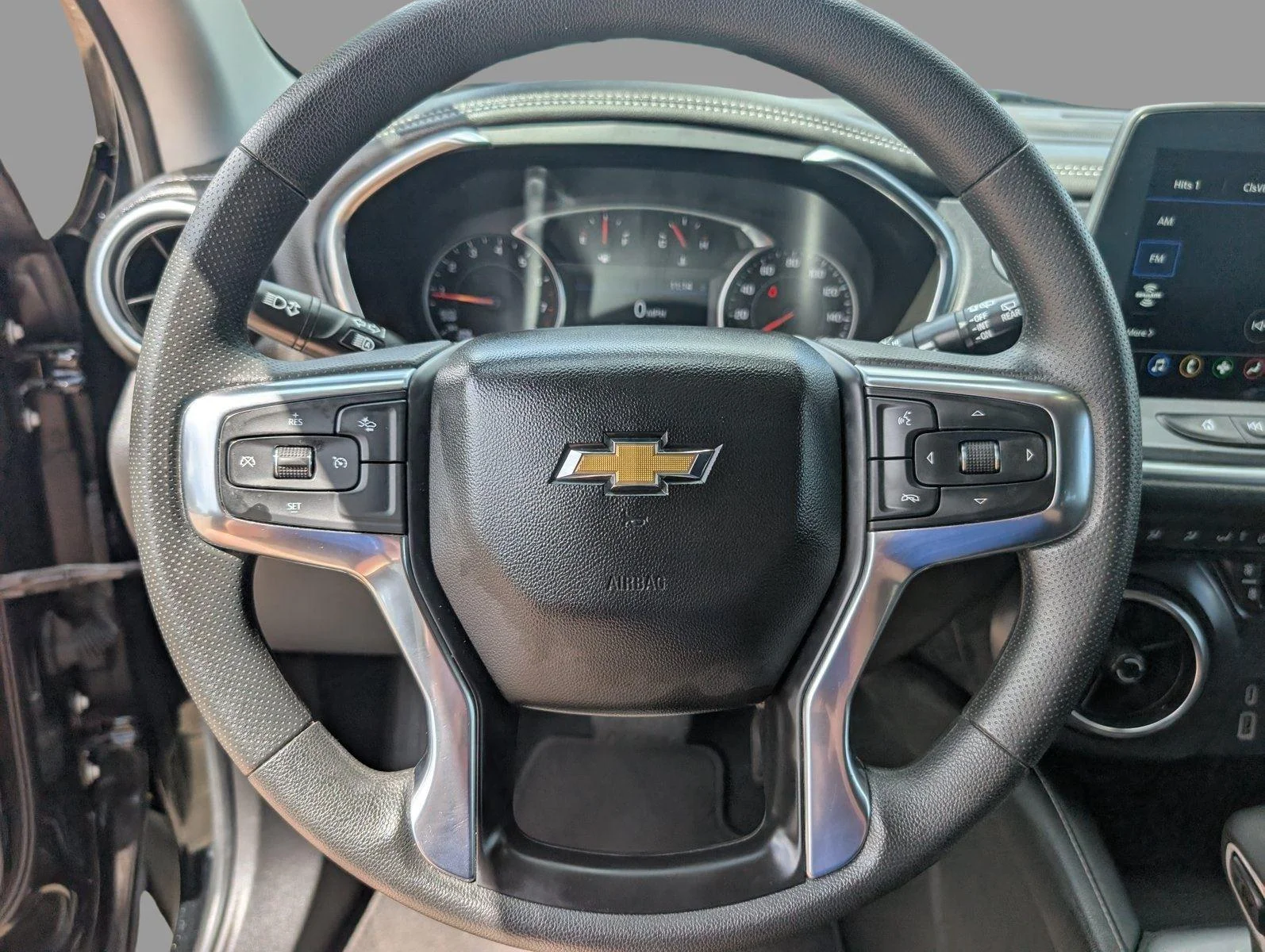 Used 2025 Black Chevrolet 2LT image 24