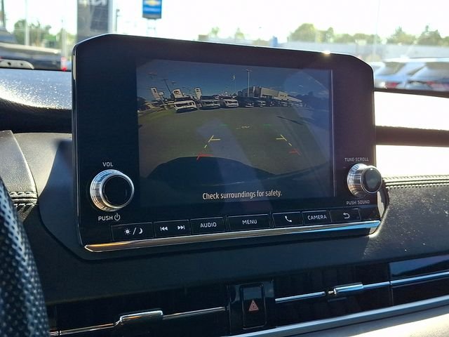 Used 2022 Black Mitsubishi ES image 18
