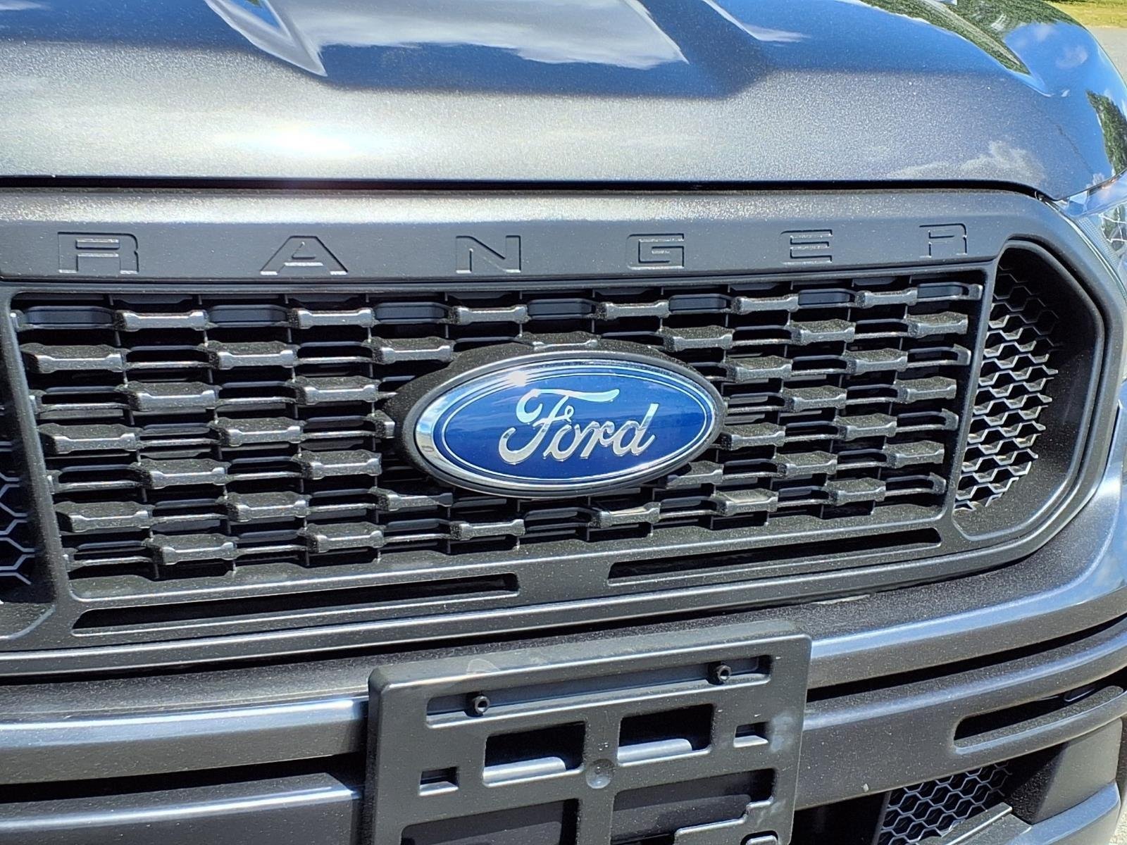 Used 2019 Magnetic Metallic Ford XL image 12