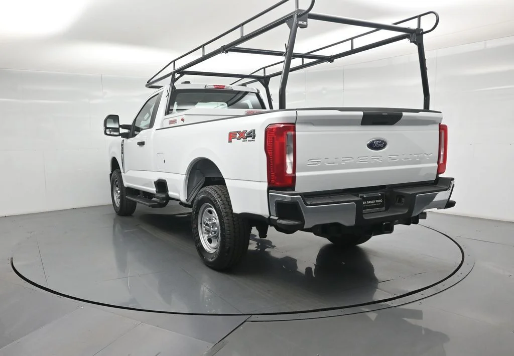 New 2026 Oxford White Ford XL image 20