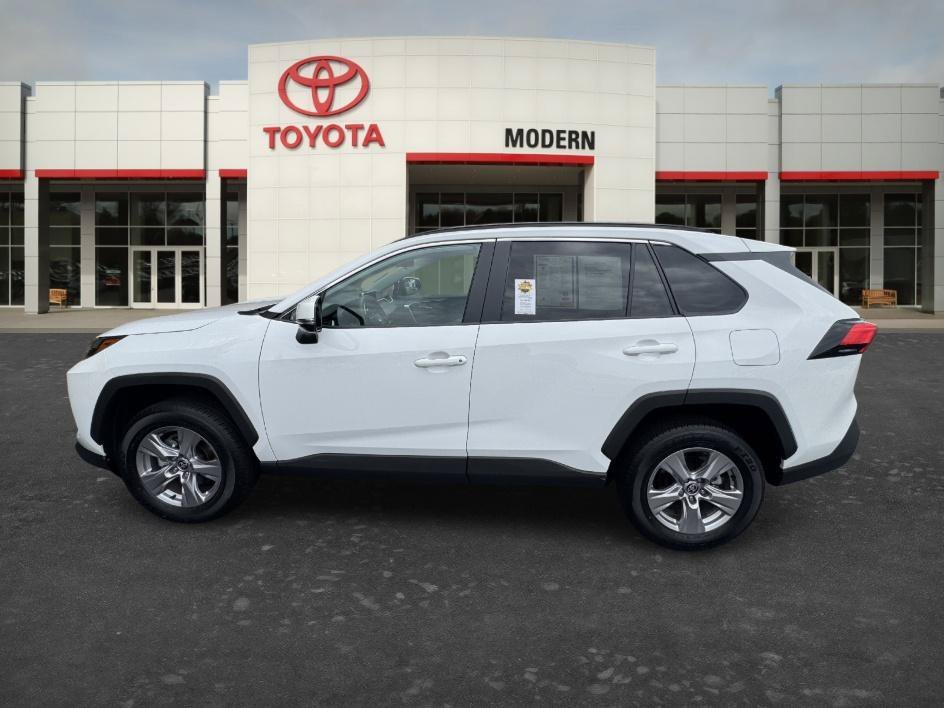 Certified Used 2025 Ice Cap Toyota XLE image 8