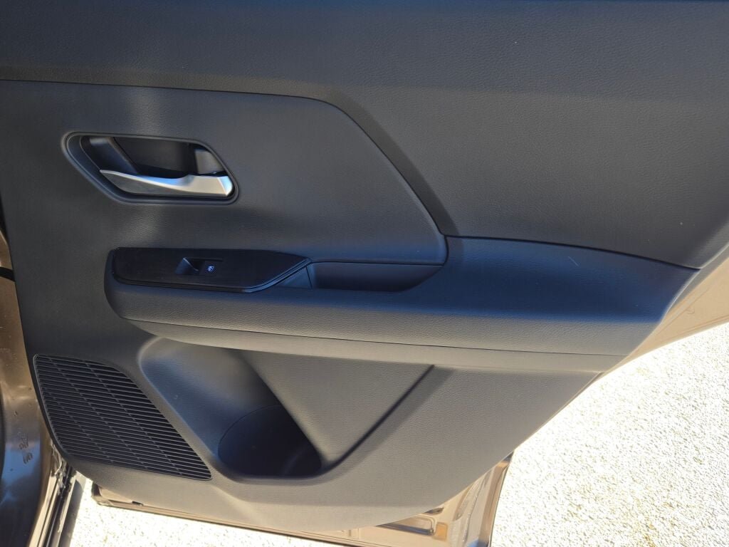 Used 2026 Brown Nissan SV image 9