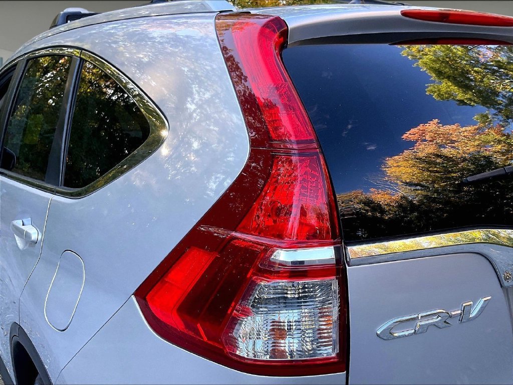 Used 2015 Silver Honda EX image 33