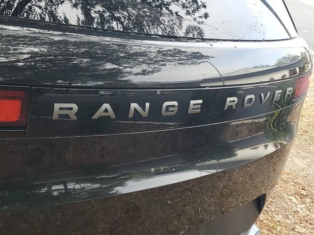 Used 2025 Black Land Rover SE image 26