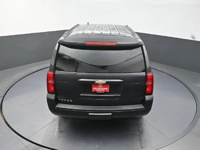 Used 2018 Gray Chevrolet LT image 28