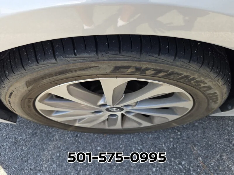 Used 2016 SILVER HYUNDAI 4DR SDN 2.4L SPORT image 7