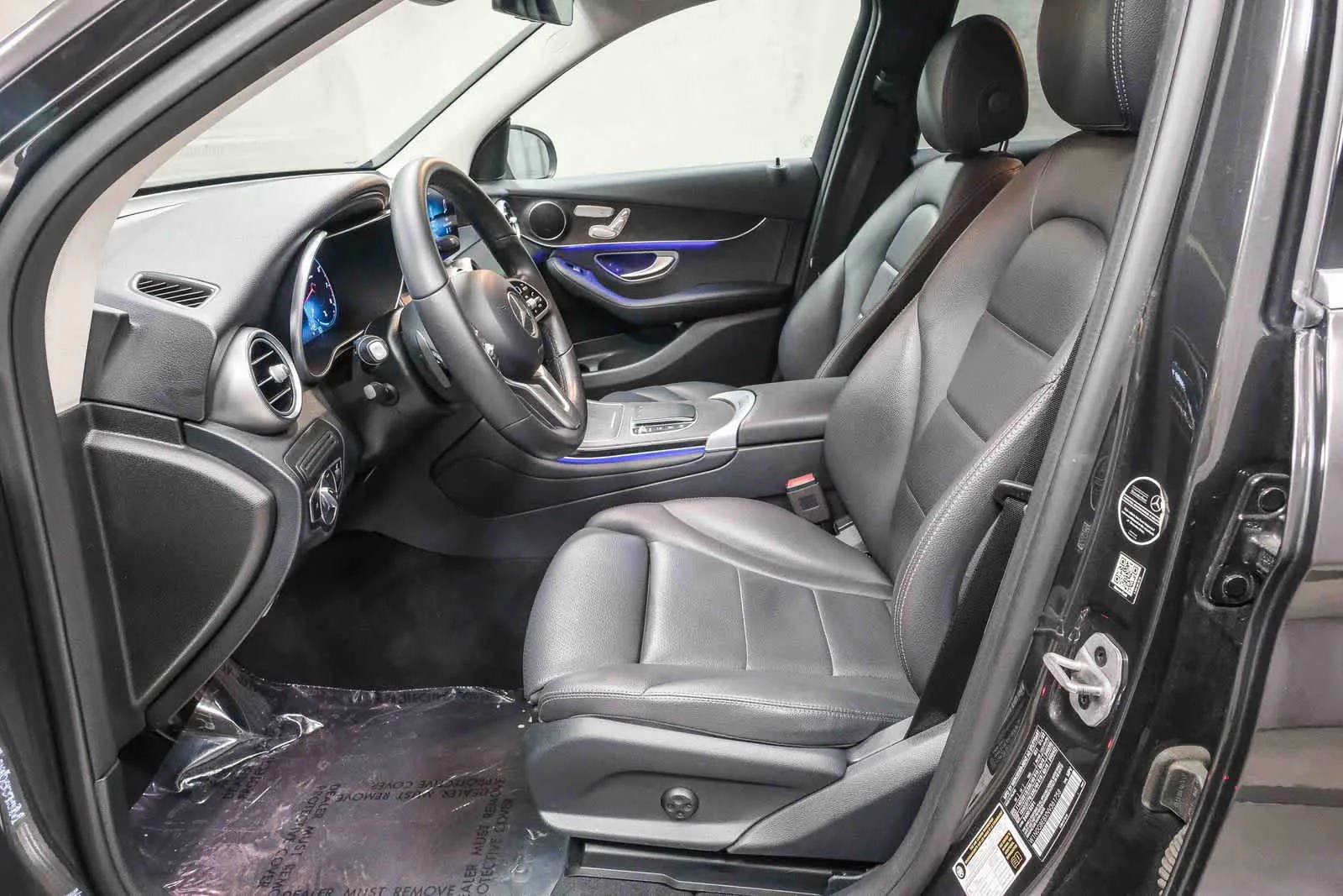 Certified Used 2022 Graphite Grey Metallic Mercedes-Benz GLC 300 image 22