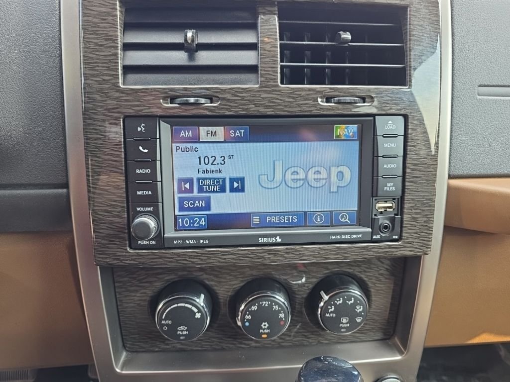 Used 2011 Light Sandstone Metallic Jeep Limited image 14