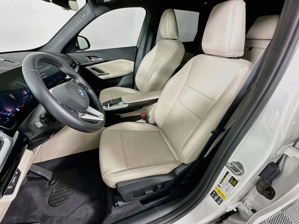 Certified Used 2023 Alpine White BMW xDrive28i image 21