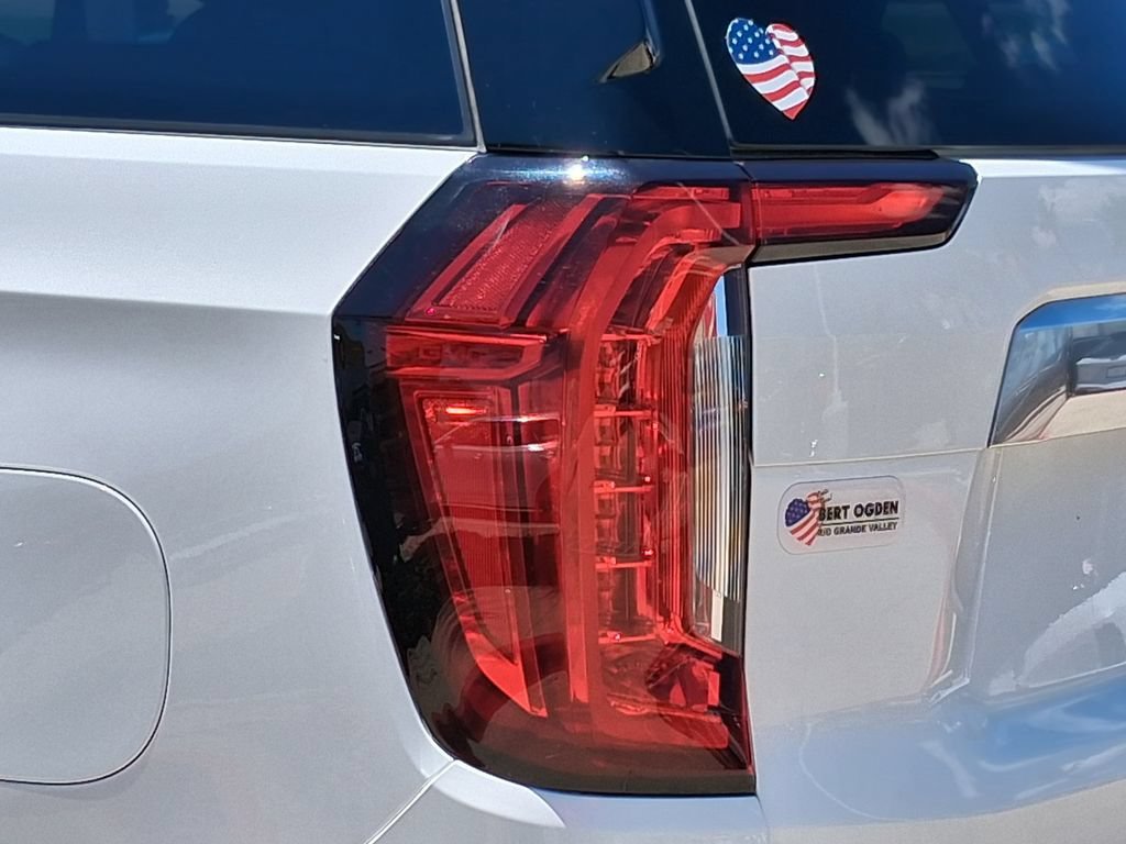 Used 2023 Summit White GMC Denali image 9