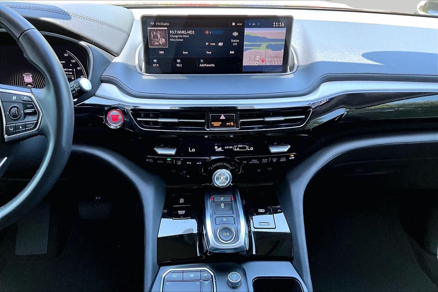Used 2024 Liquid Carbon Metallic Acura w/Technology Package image 7